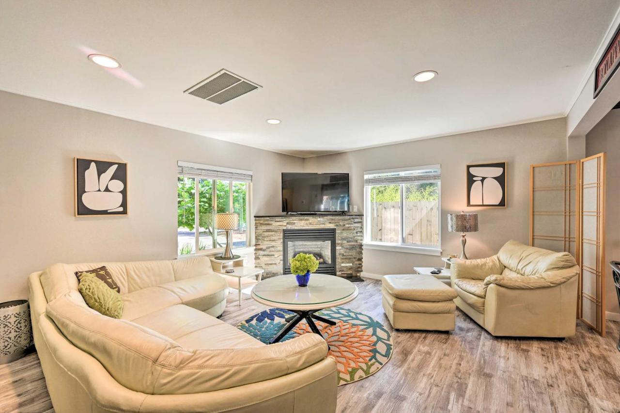 Family-Friendly Kirkland Home About 1 Mi To Downtown Exterior foto